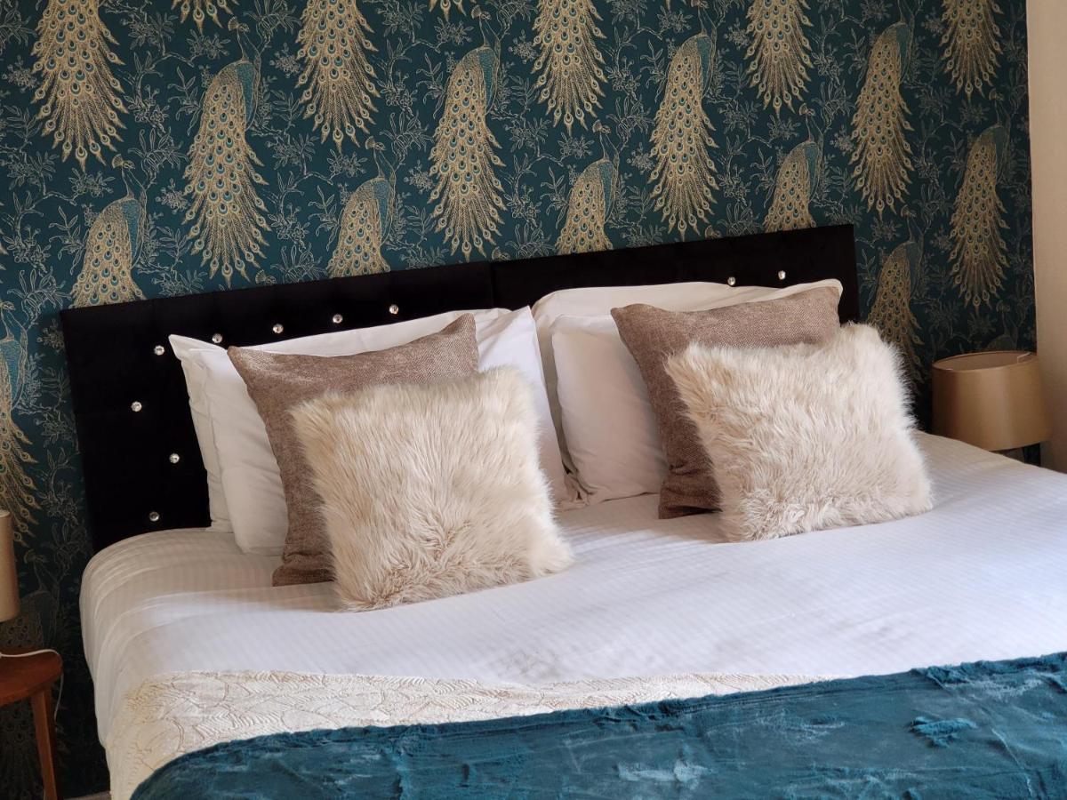 3 Bedroom Aprtmt At Sensational Stay Serviced Accommodation Aberdeen- Froghall Avenue Bagian luar foto
